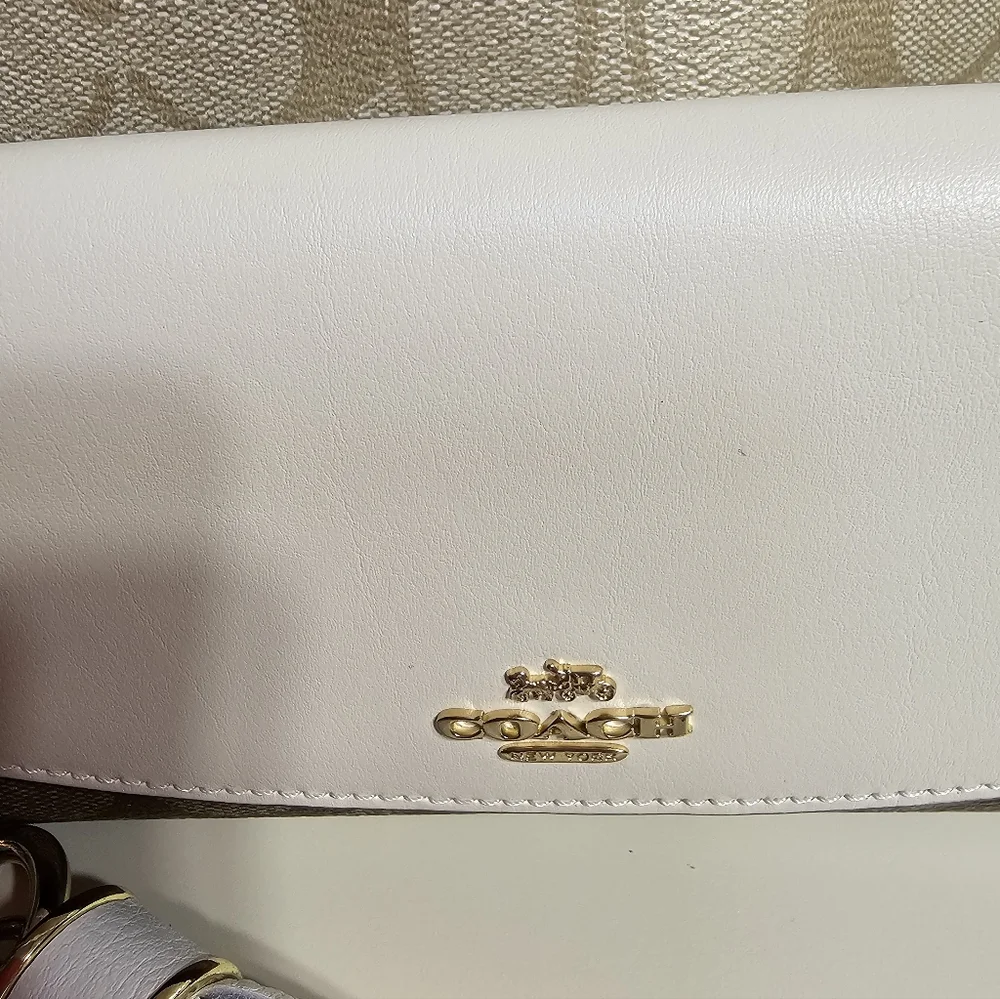 SOLD - Picture 4 of 16